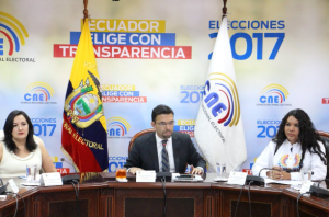 Juan Pablo Pozo y Diane Rodriguez firman acuerdos LGBTI